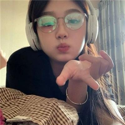 蒜香满屋 海报